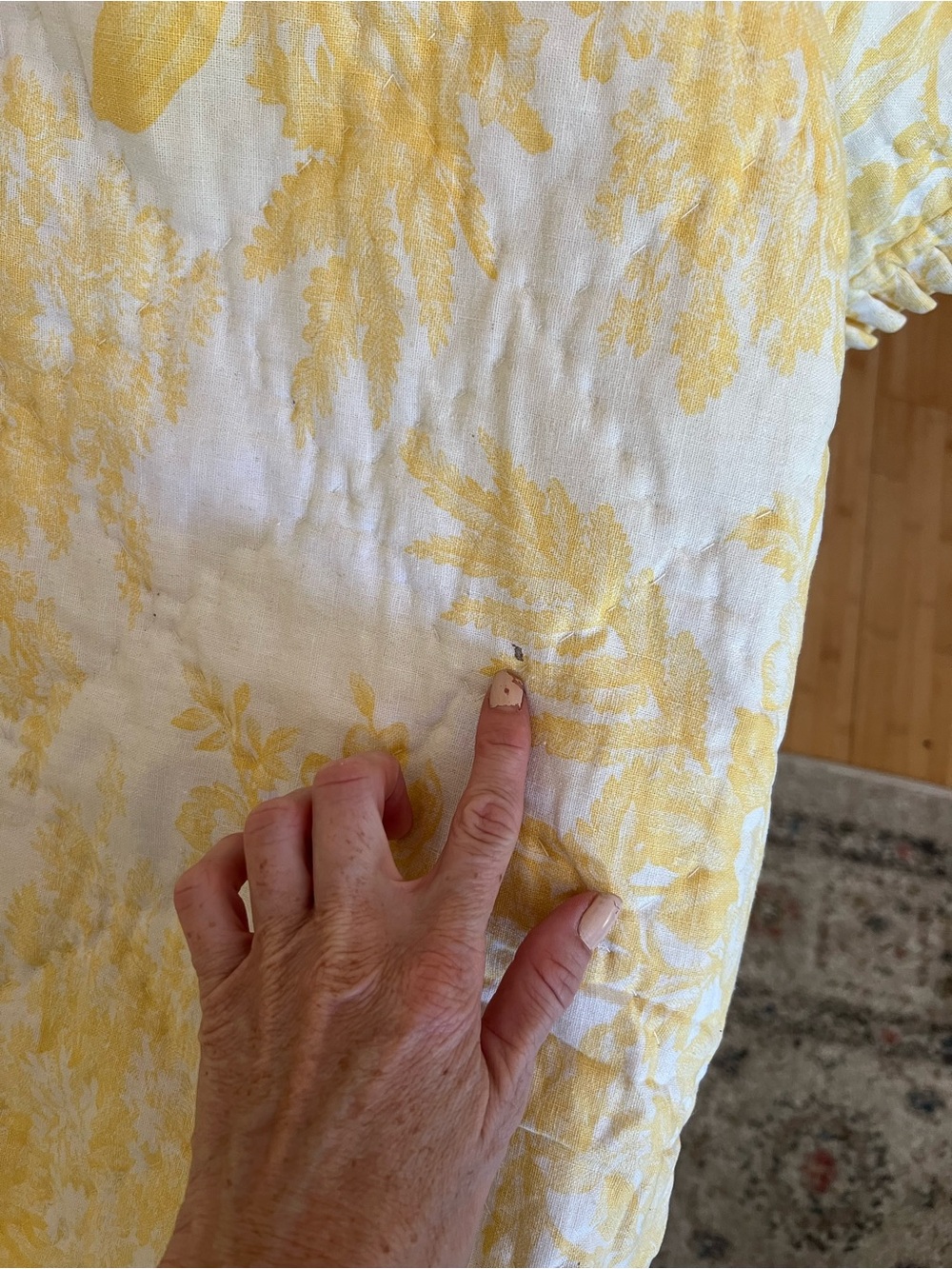 Pottery Barn Yellow Floral Quilted Coverlet Blanket size King - Picture 8 of 8